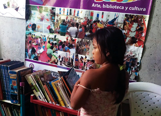Comunidad-es arte, biblioteca y cultura: escenarios para la paz